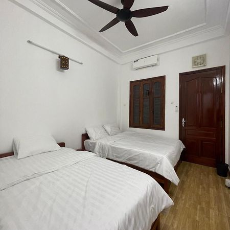 Agarwood Hostel Hanoi Exterior photo